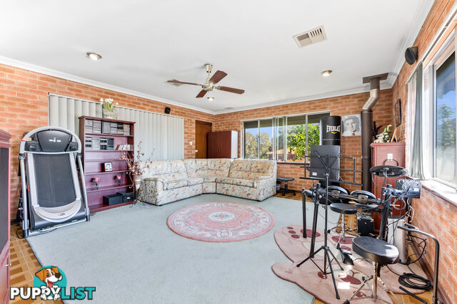 21 Coatelan Drive Stirling WA 6021