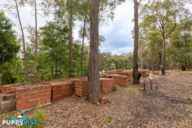 24 Westrops Road COOLAGOLITE NSW 2550