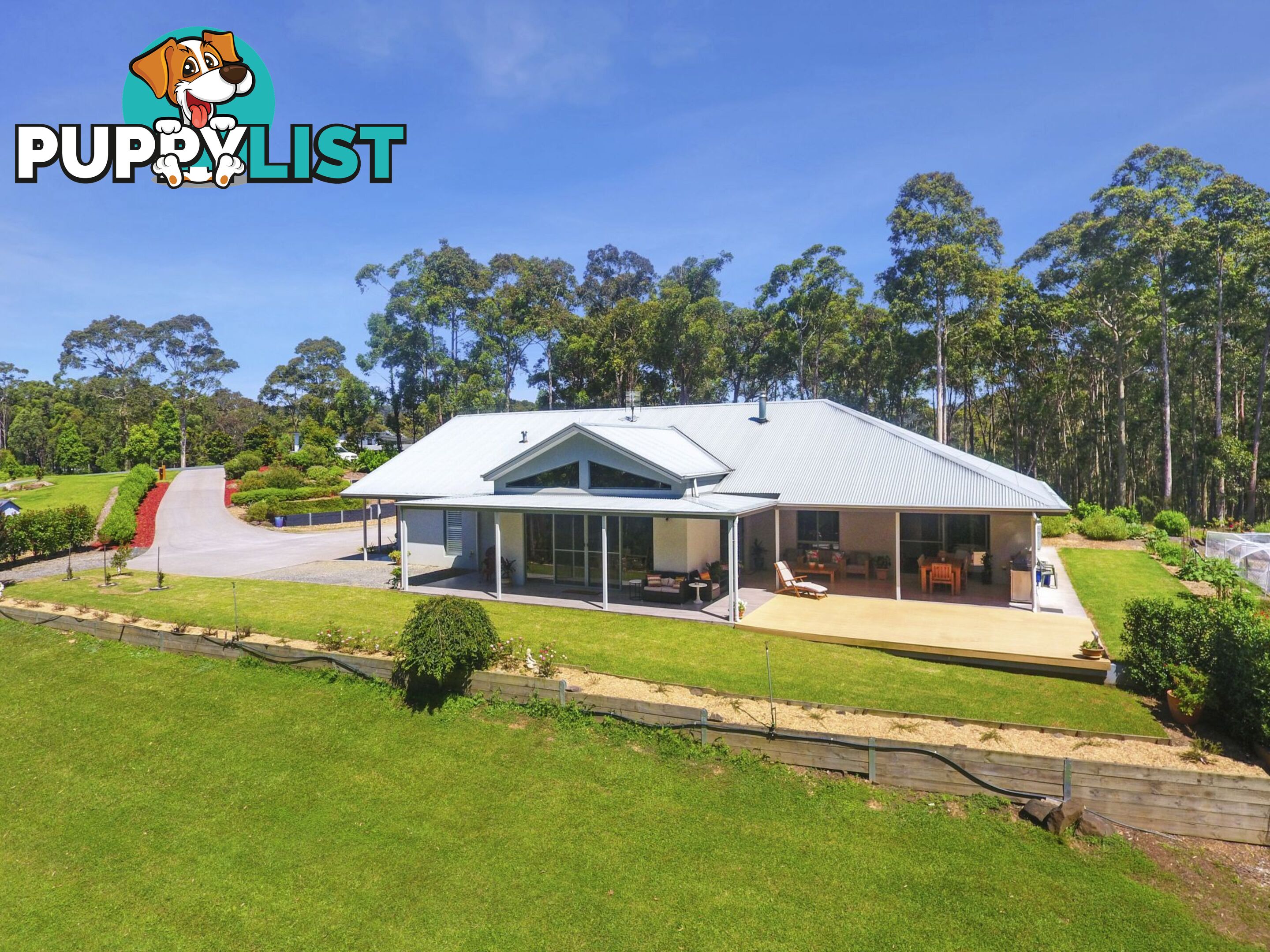 8 Woodlot Place BATEHAVEN NSW 2536