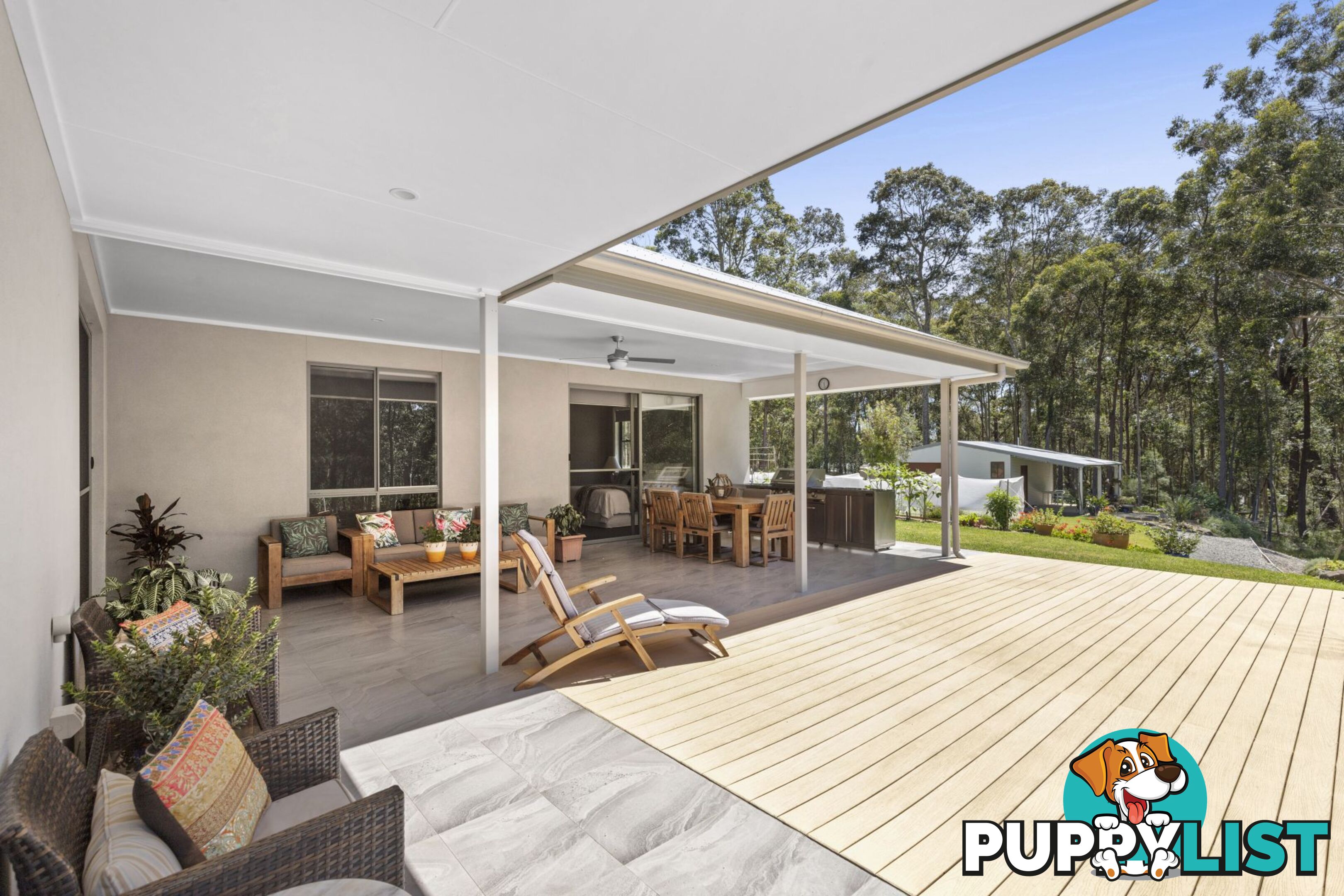 8 Woodlot Place BATEHAVEN NSW 2536