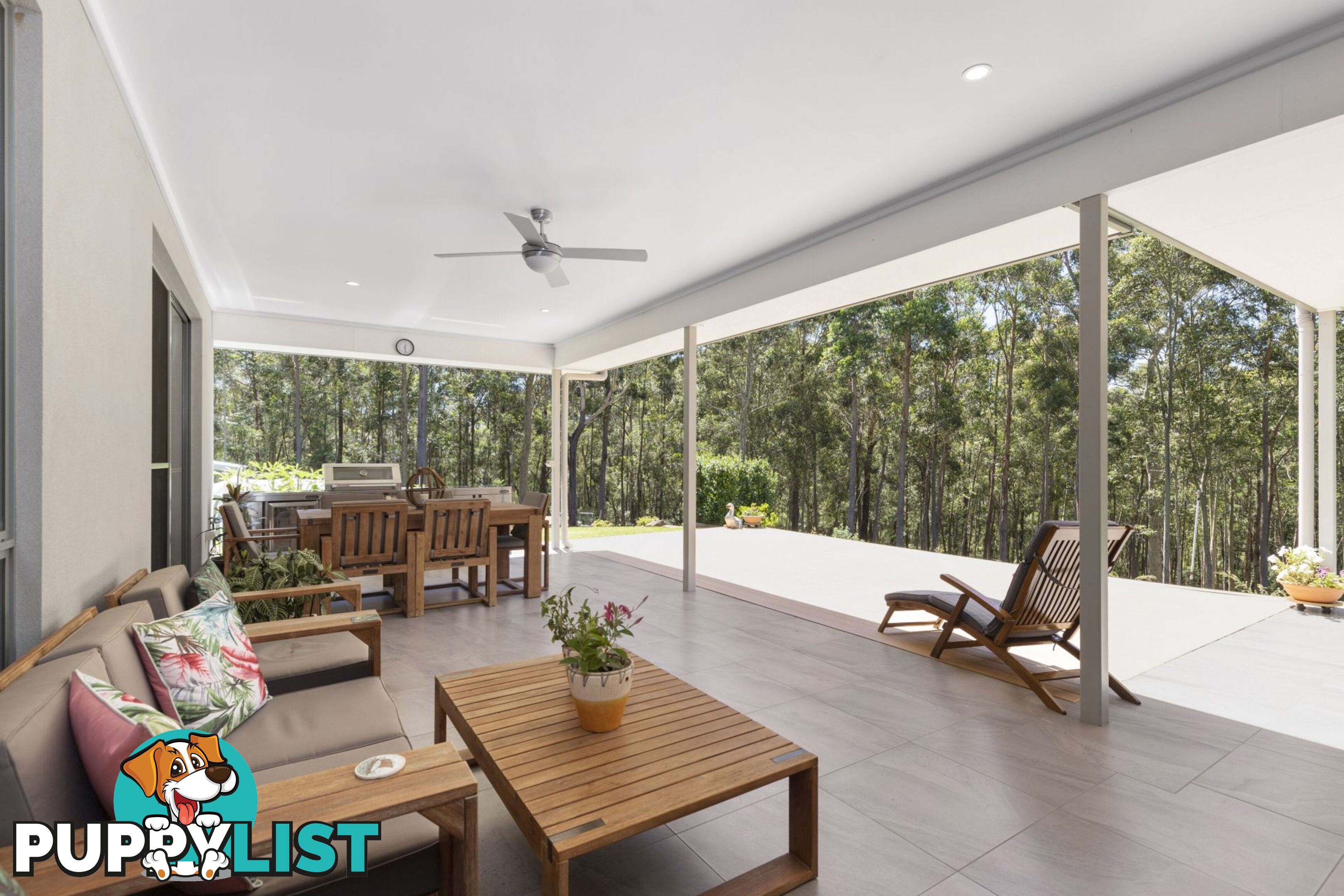 8 Woodlot Place BATEHAVEN NSW 2536