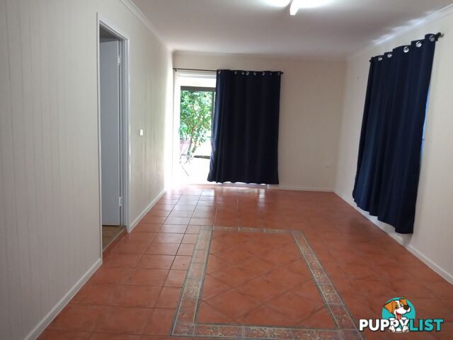 2 Osborne Place Emerald QLD 4720