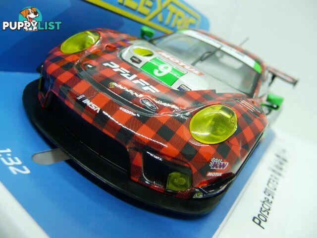 Scalextric C4252 1:32 Porsche 911 GT3 R Sebring 2021 Slot Car Suit Carrera - SCALEXTRIC - Does not apply