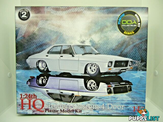 1:24 DDA HQ HOLDEN CUSTOM 4 DOOR MONARO PLASTIC MODEL KIT OPENING BONNET WENGINE