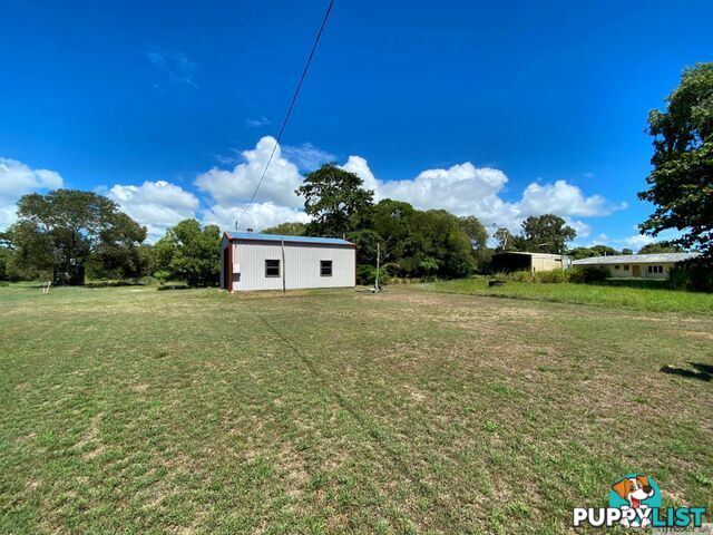 11 Taylor Street TULLY HEADS QLD 4854