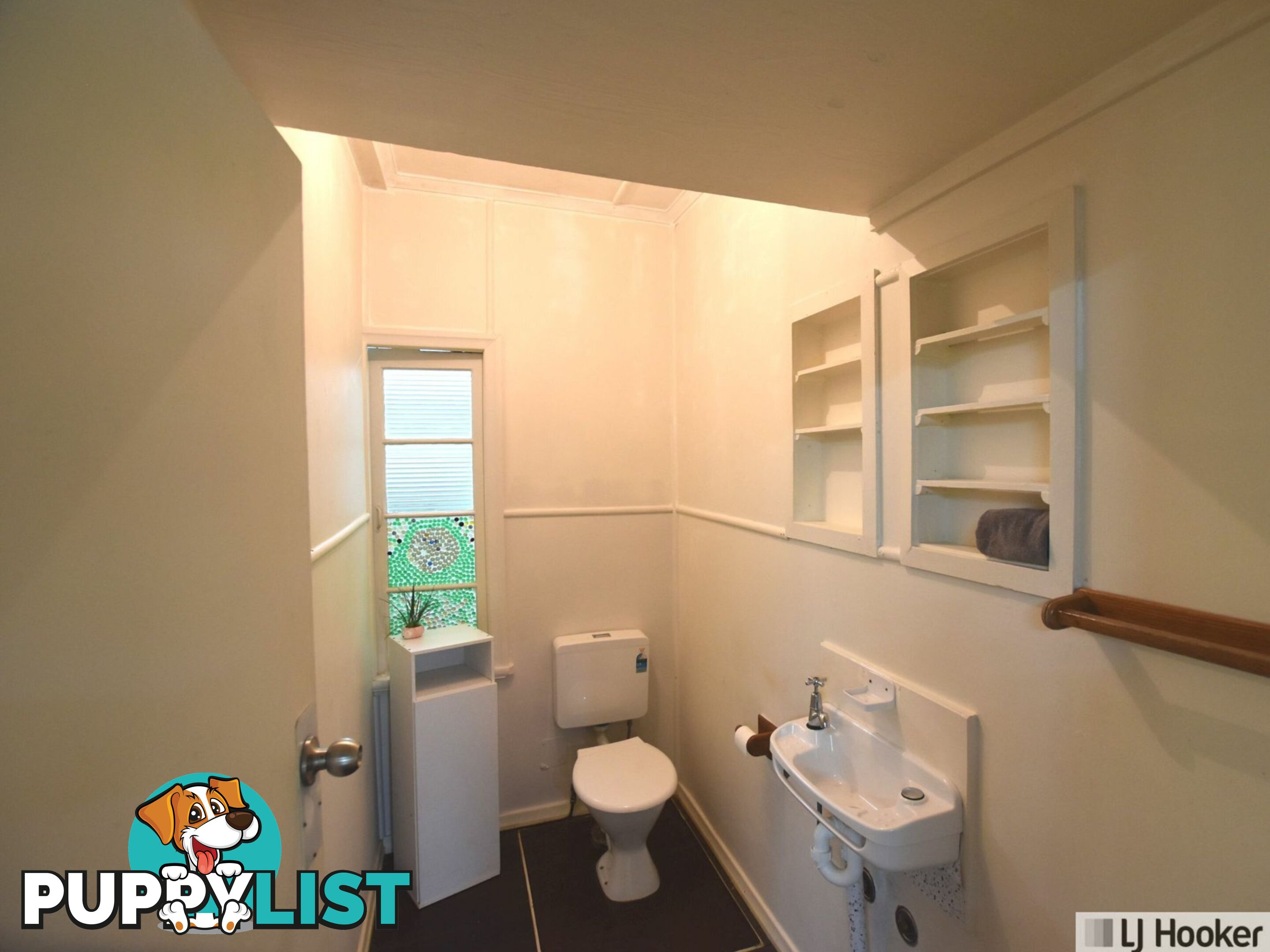 19 Hyatt Street TULLY QLD 4854