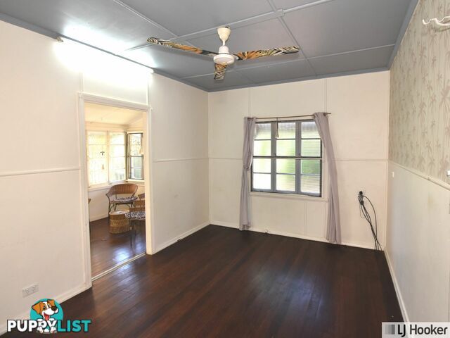 19 Hyatt Street TULLY QLD 4854