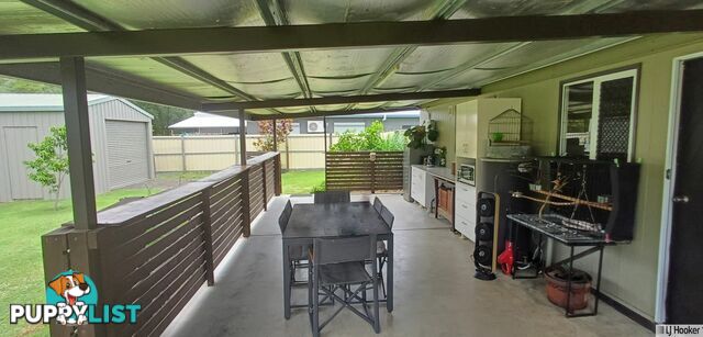 8 Casuarina Street TULLY HEADS QLD 4854