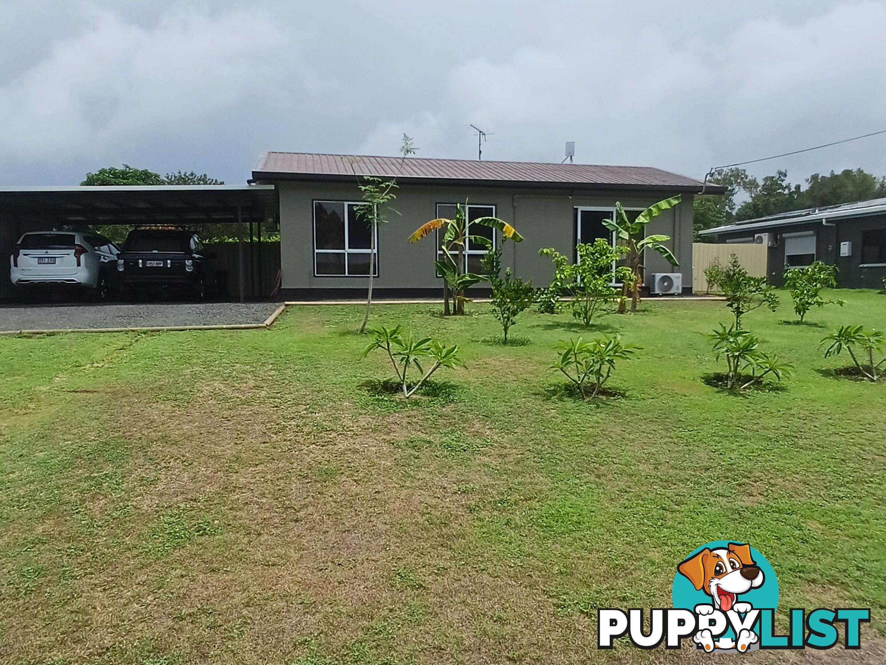 8 Casuarina Street TULLY HEADS QLD 4854