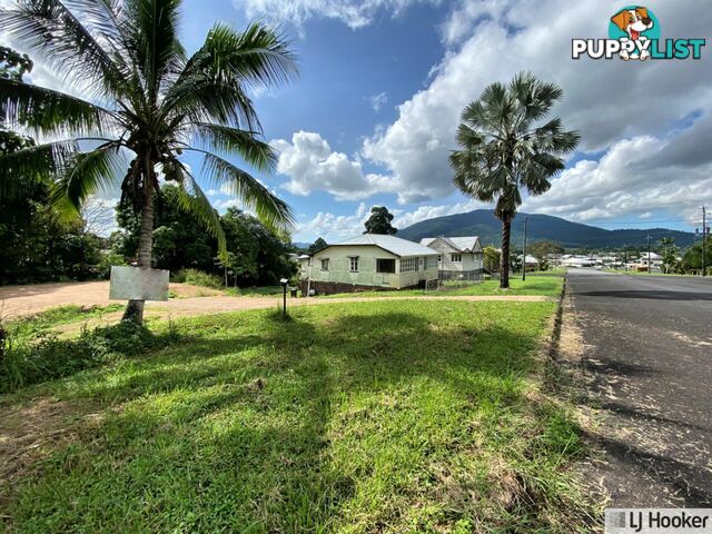 18 Black Street TULLY QLD 4854