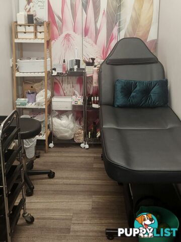 Shop Classic Cutz Hair & Beaut/10a Edith Street INNISFAIL QLD 4860