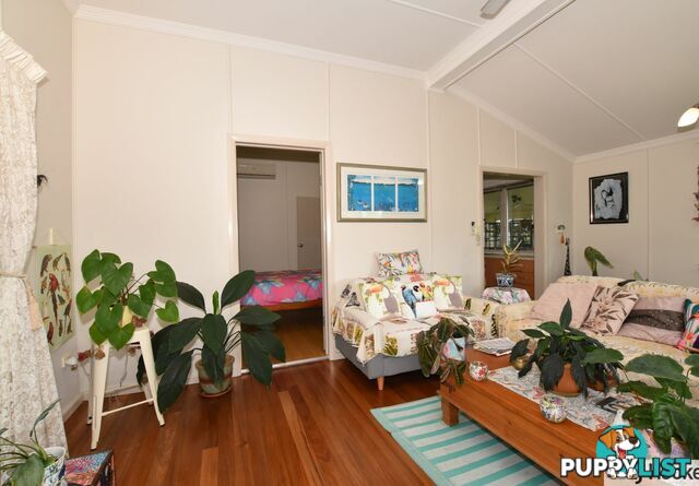 2 Edward Street TULLY QLD 4854