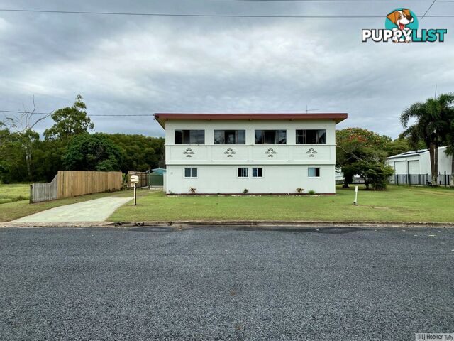 25 Taylor Street TULLY HEADS QLD 4854