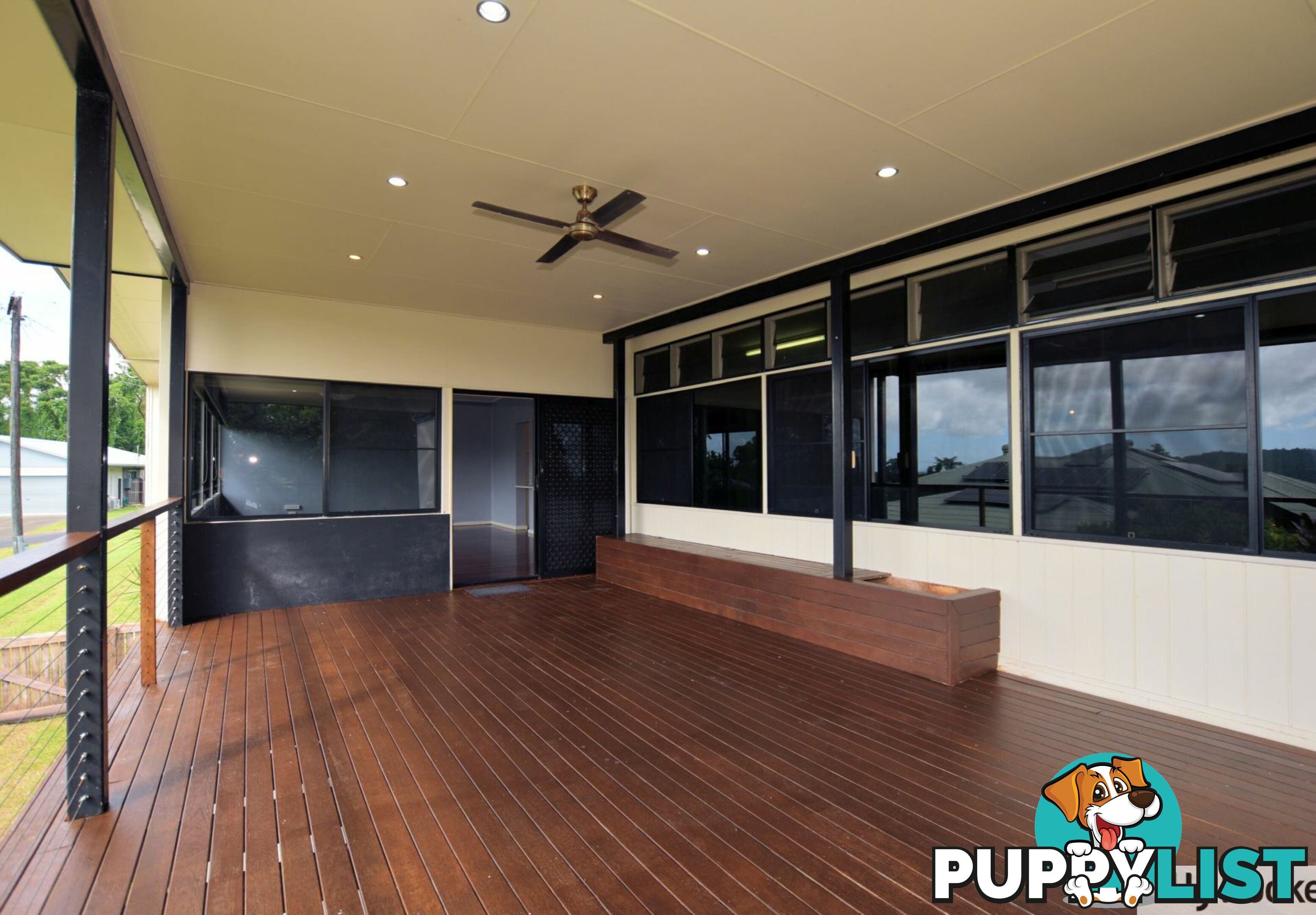 10 Briggs Street TULLY QLD 4854