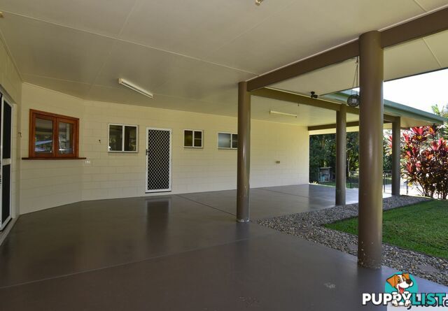 9 Abraham street TULLY QLD 4854