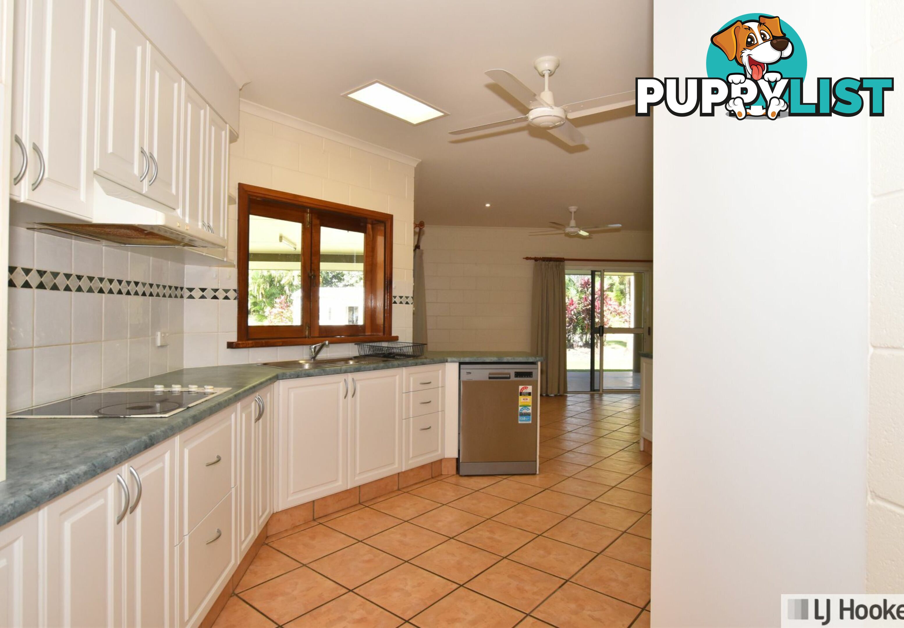 9 Abraham street TULLY QLD 4854