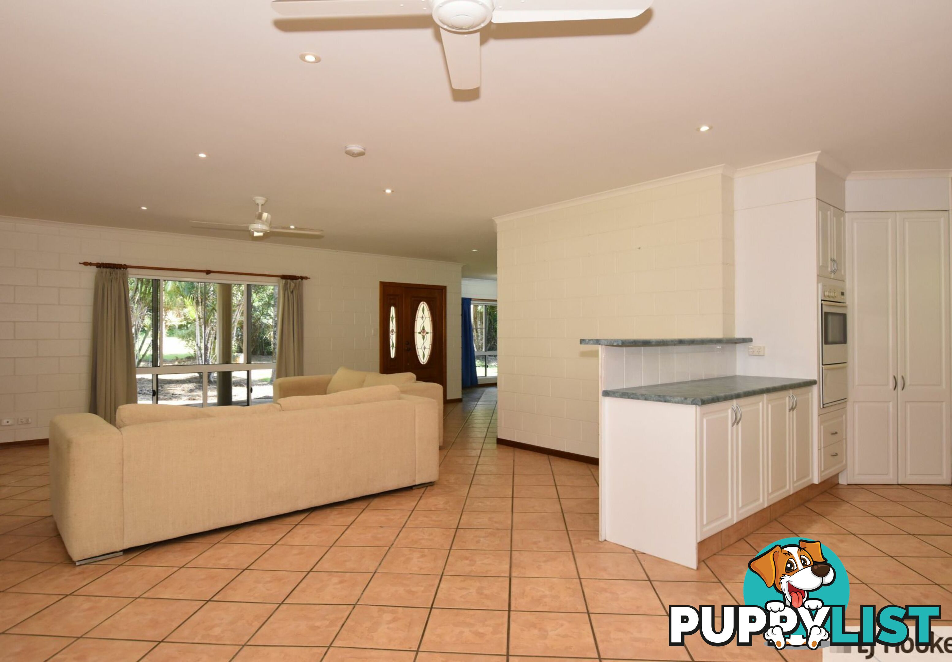 9 Abraham street TULLY QLD 4854