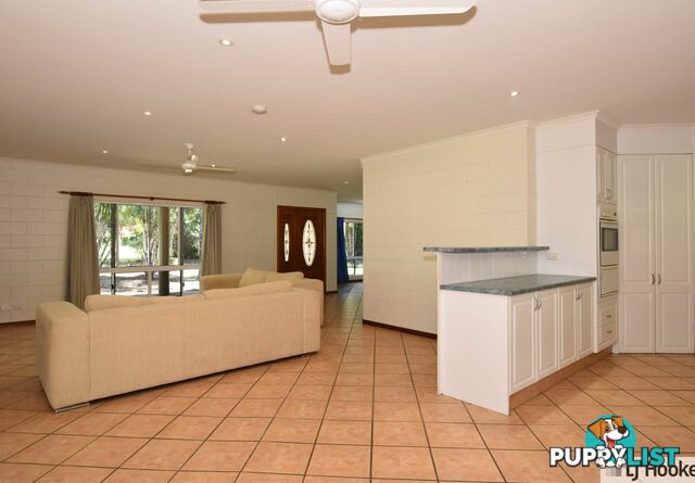 9 Abraham street TULLY QLD 4854