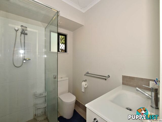 15 Pease Street TULLY QLD 4854