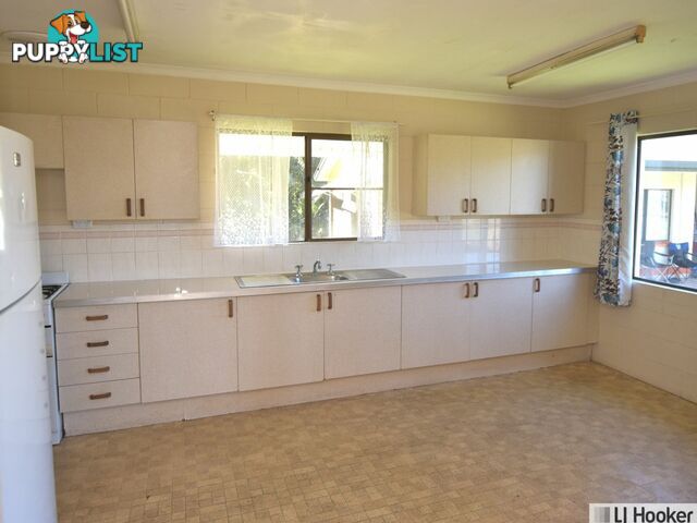 Unit 2/155 Bryant Street TULLY QLD 4854