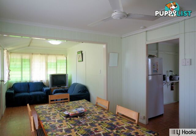 20 Black St TULLY QLD 4854