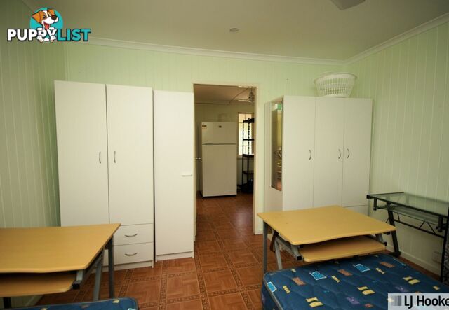 20 Black St TULLY QLD 4854