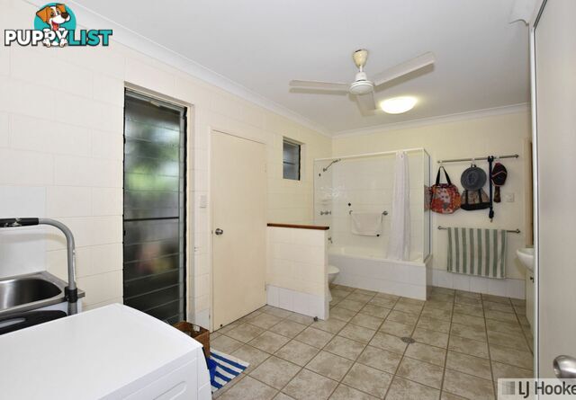 130 Roma Street CARDWELL QLD 4849