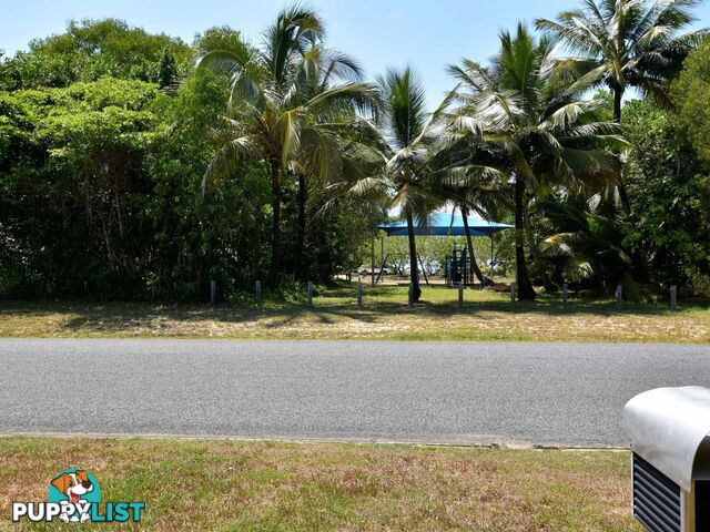 Unit 1/117 Taylor Street TULLY HEADS QLD 4854