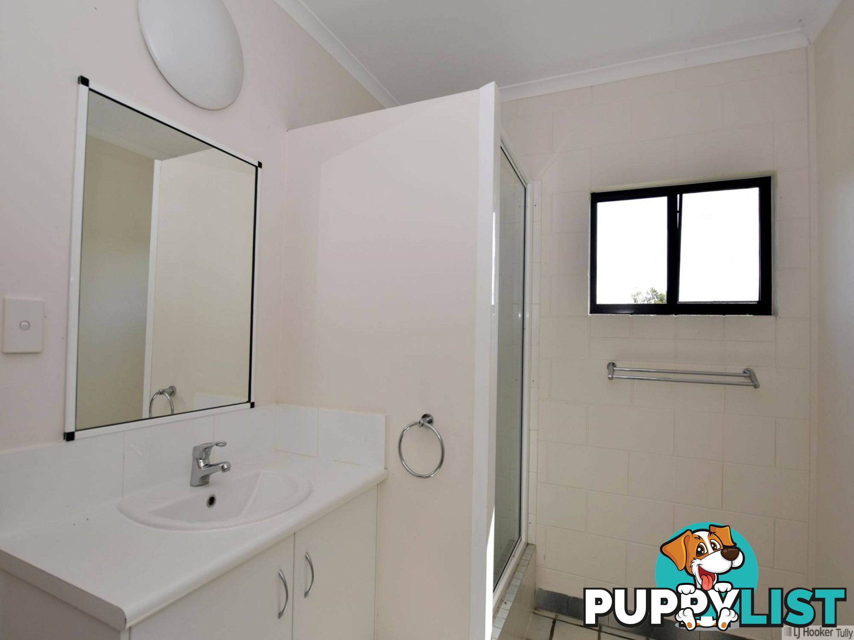 Unit 1/117 Taylor Street TULLY HEADS QLD 4854