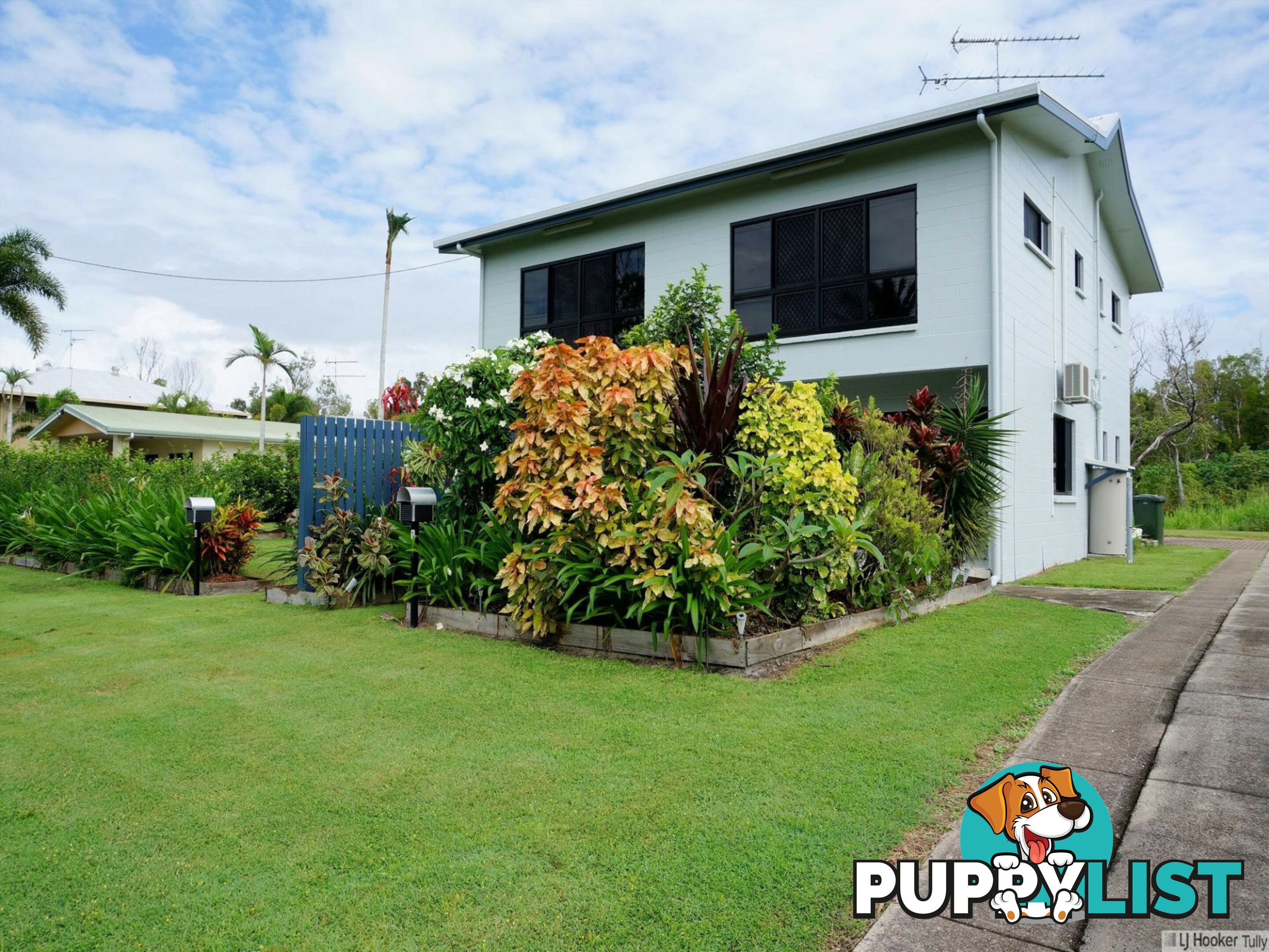 Unit 1/117 Taylor Street TULLY HEADS QLD 4854