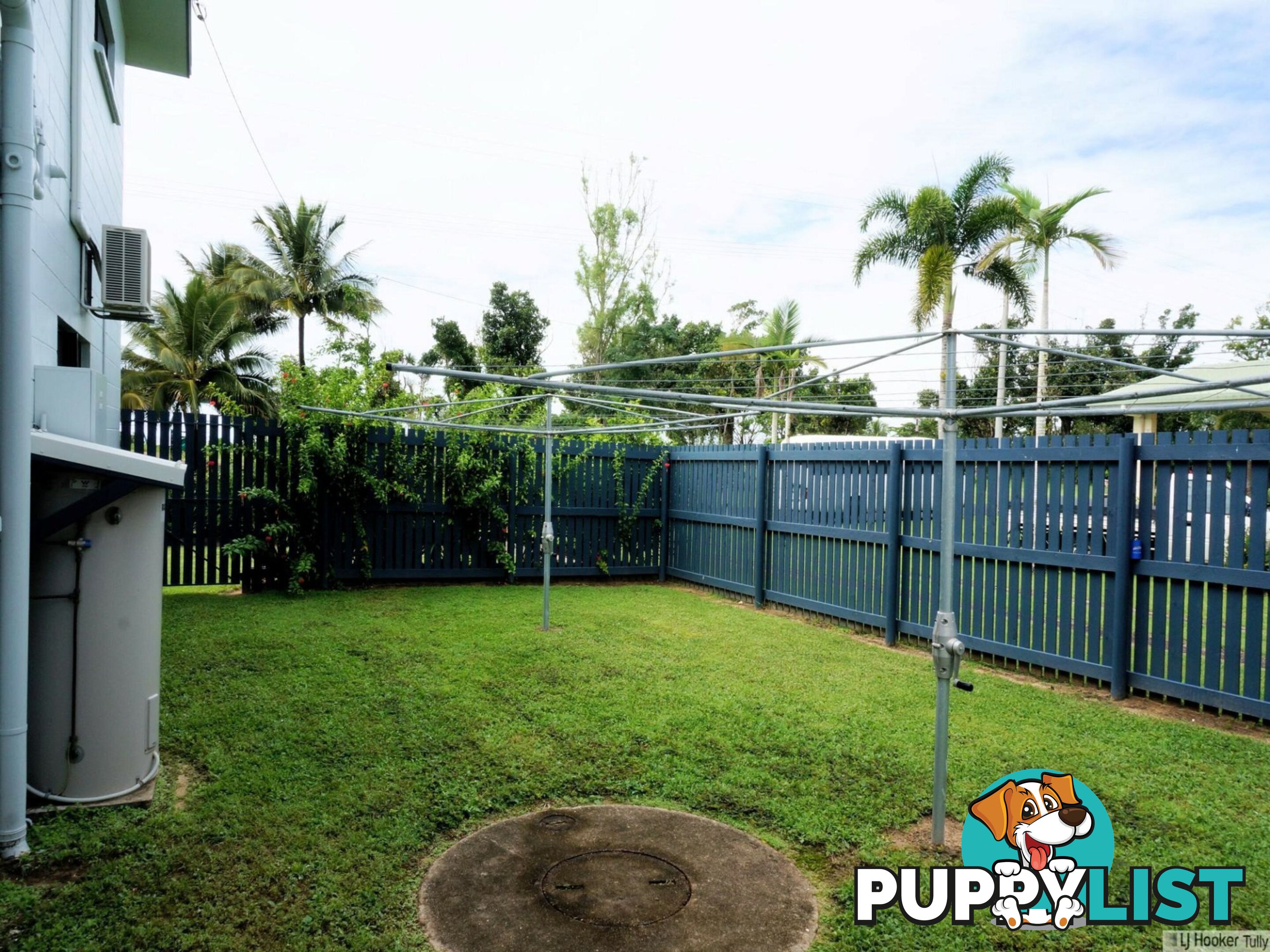 Unit 1/117 Taylor Street TULLY HEADS QLD 4854
