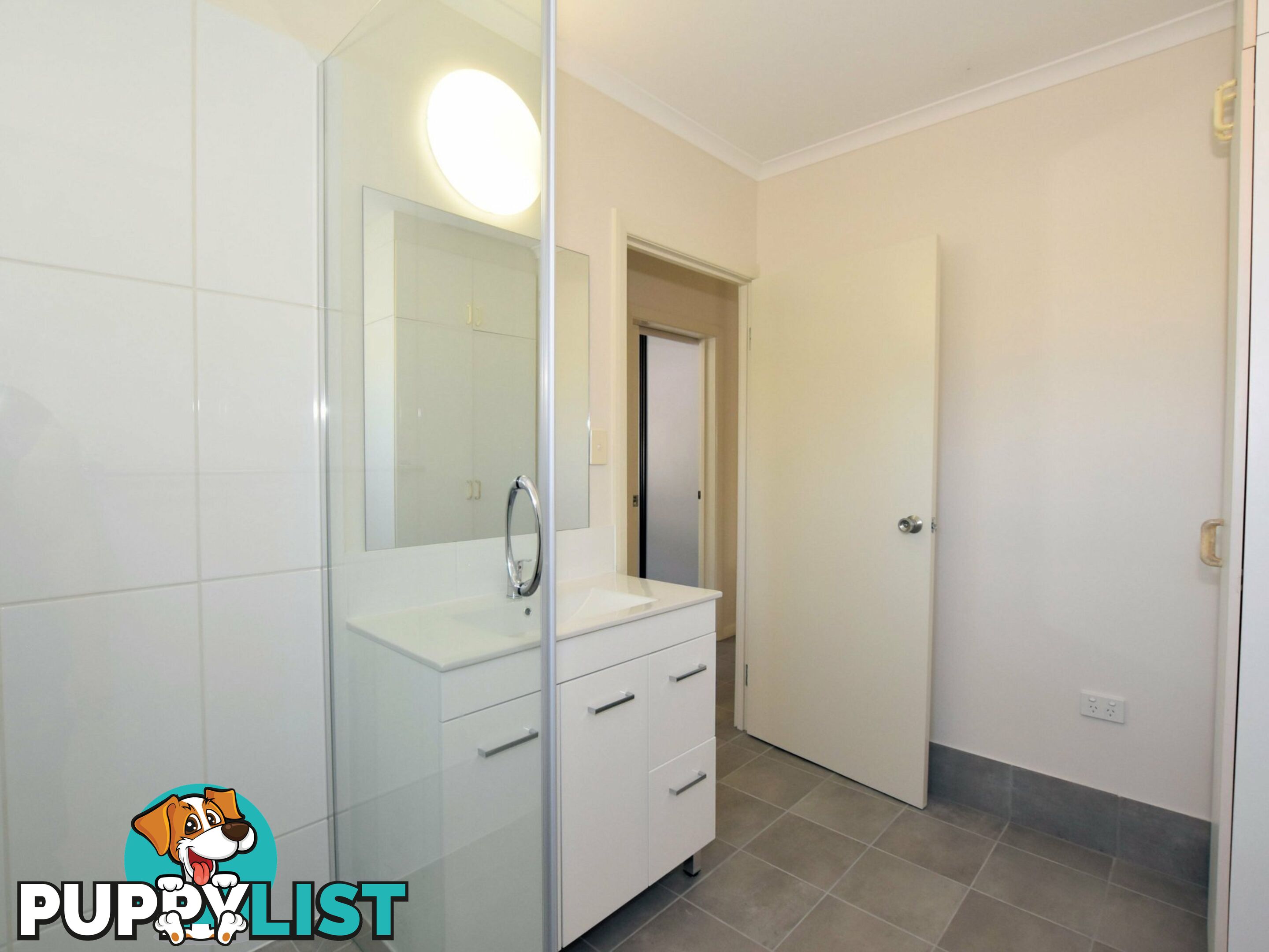 Unit 1/117 Taylor Street TULLY HEADS QLD 4854