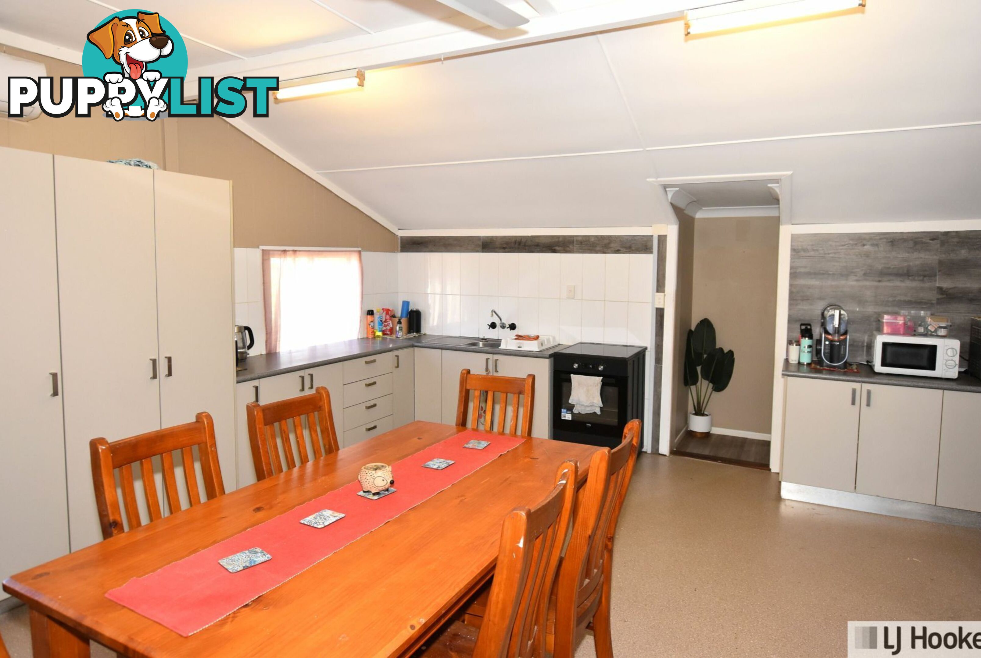 71 Murray Street TULLY QLD 4854