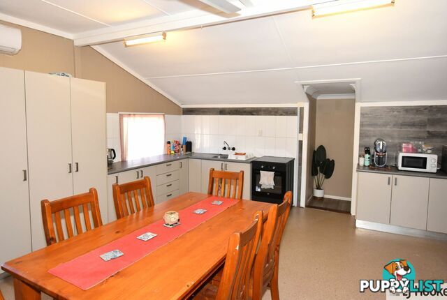 71 Murray Street TULLY QLD 4854