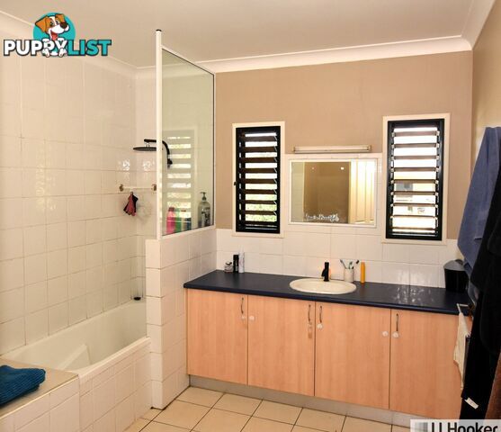 71 Murray Street TULLY QLD 4854