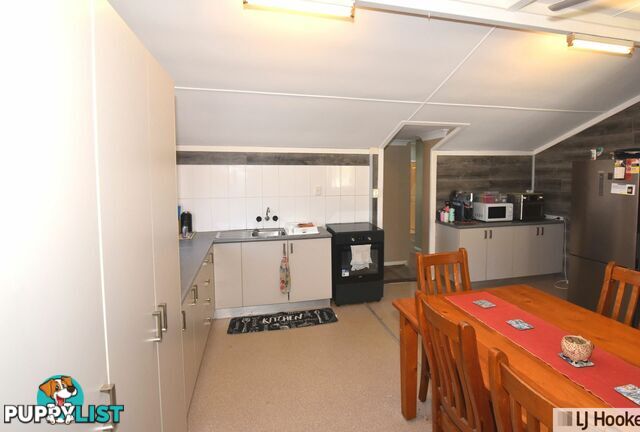 71 Murray Street TULLY QLD 4854
