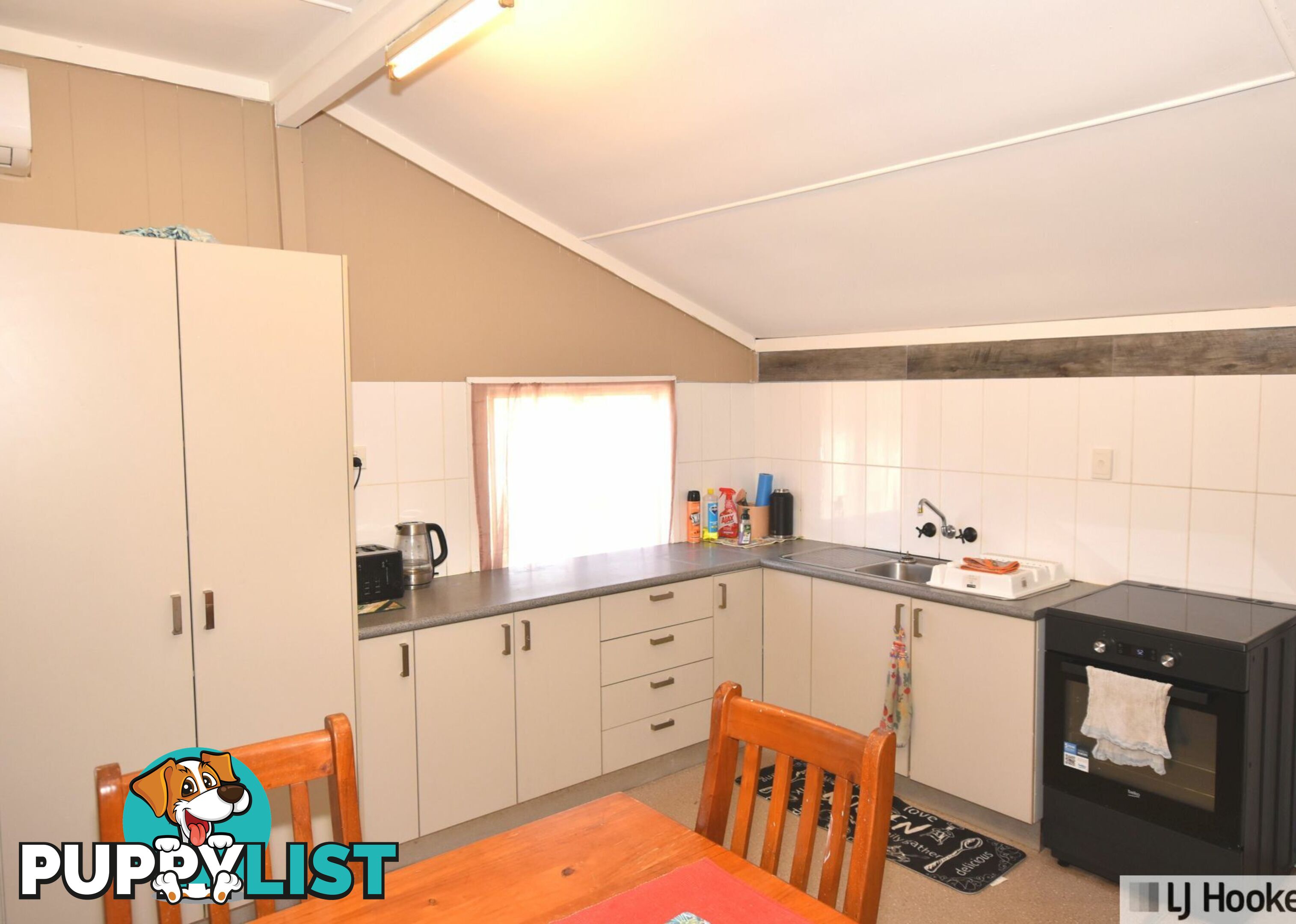 71 Murray Street TULLY QLD 4854