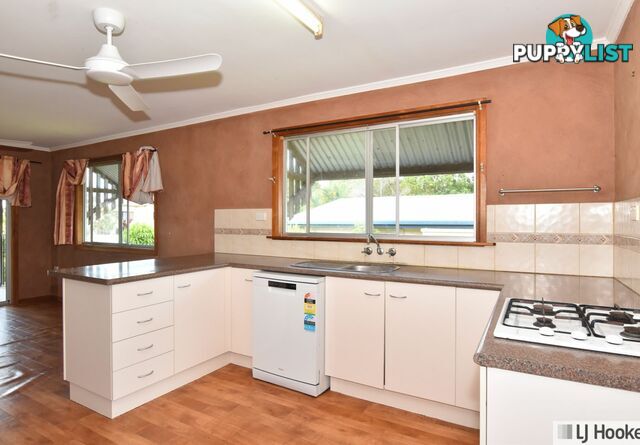 11 King Street TULLY QLD 4854