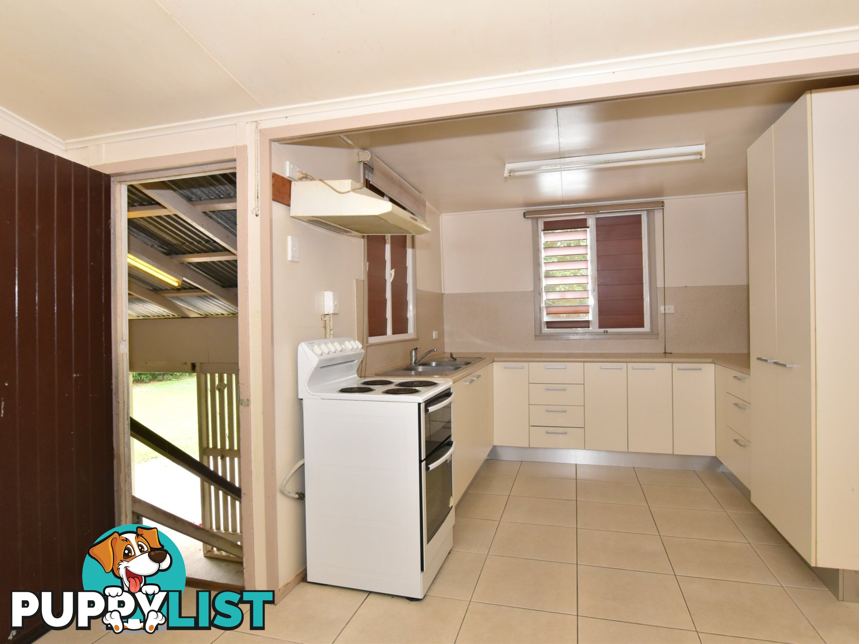 14 Davidson Road EURAMO QLD 4854