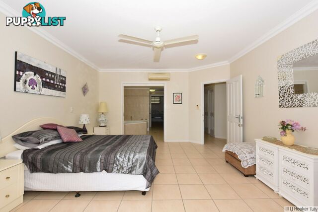 Unit 2/23 Poinciana Boulevard CARDWELL QLD 4849