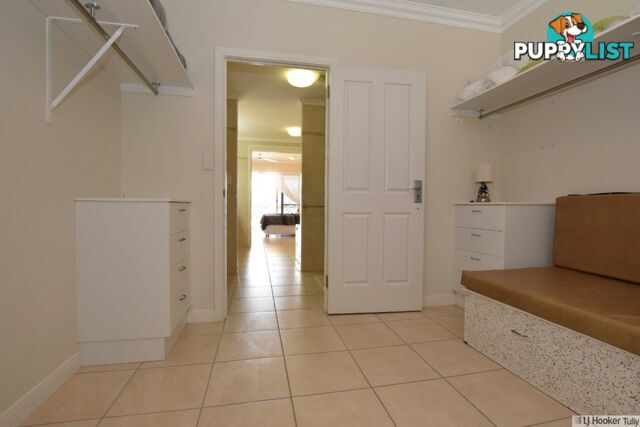 Unit 2/23 Poinciana Boulevard CARDWELL QLD 4849