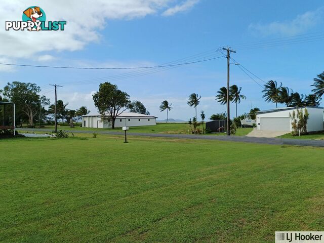 9 Taylor Street TULLY HEADS QLD 4854