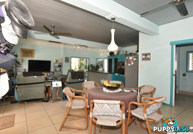 62 Vipiana Drive TULLY HEADS QLD 4854