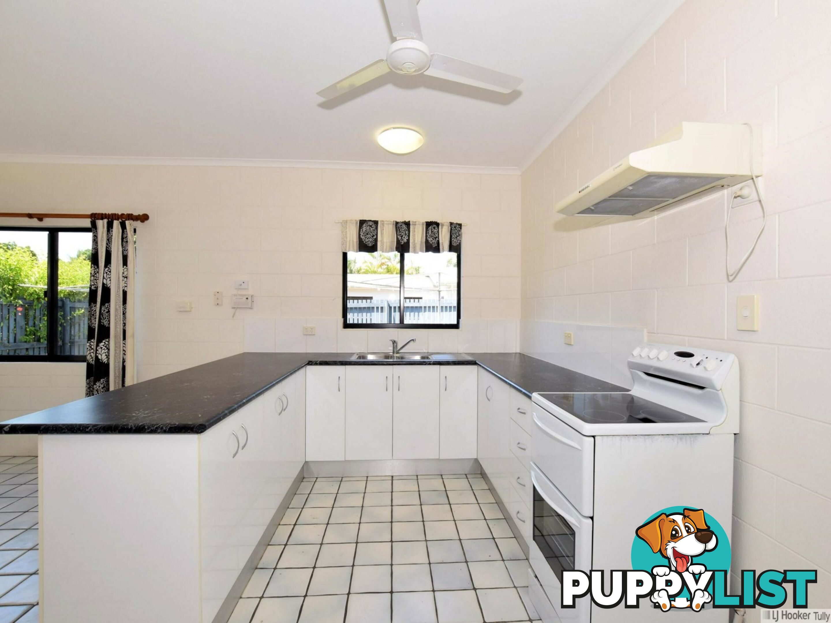 2/117 Taylor Street TULLY HEADS QLD 4854