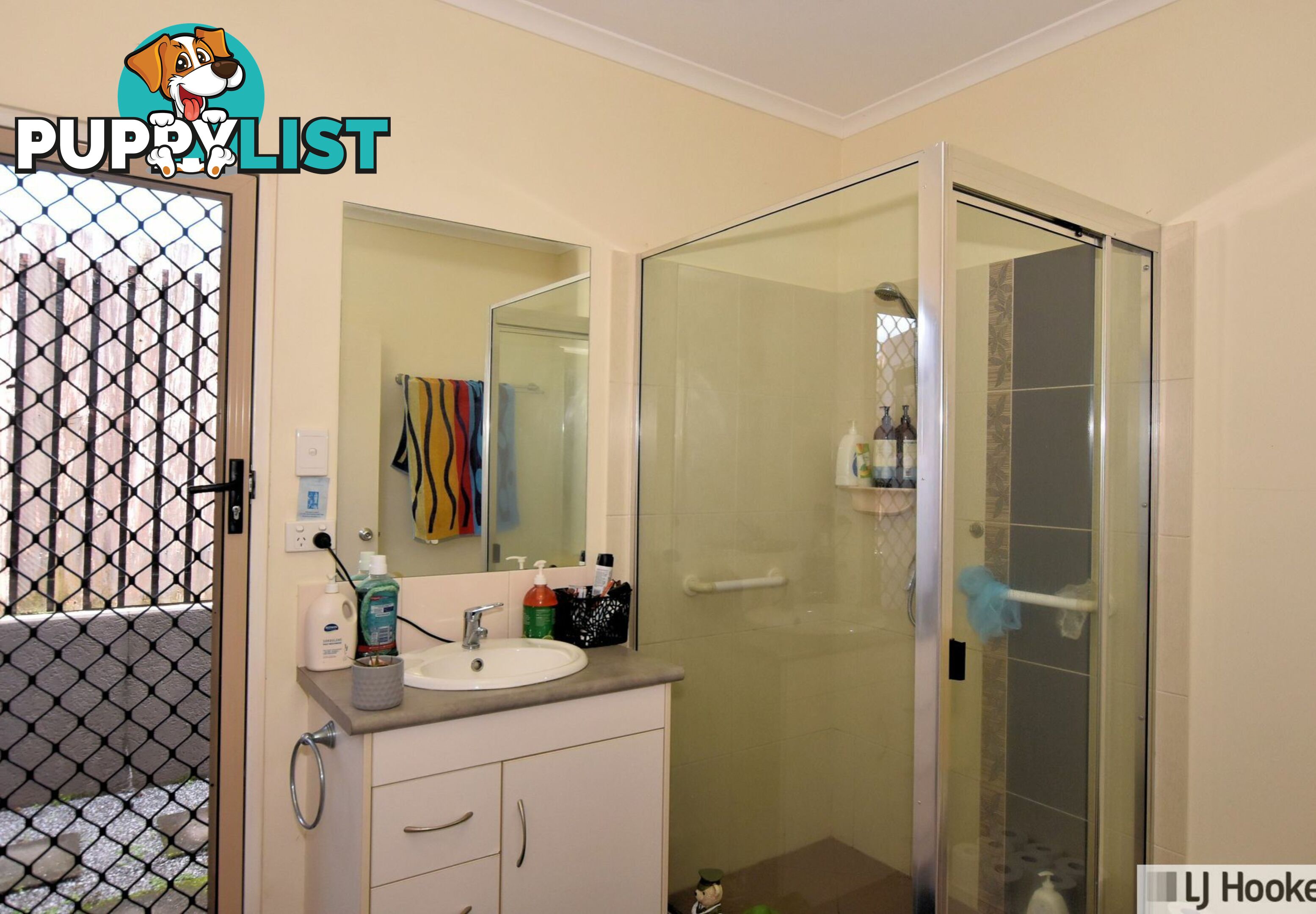 Unit 4/11 McQuillen St TULLY QLD 4854