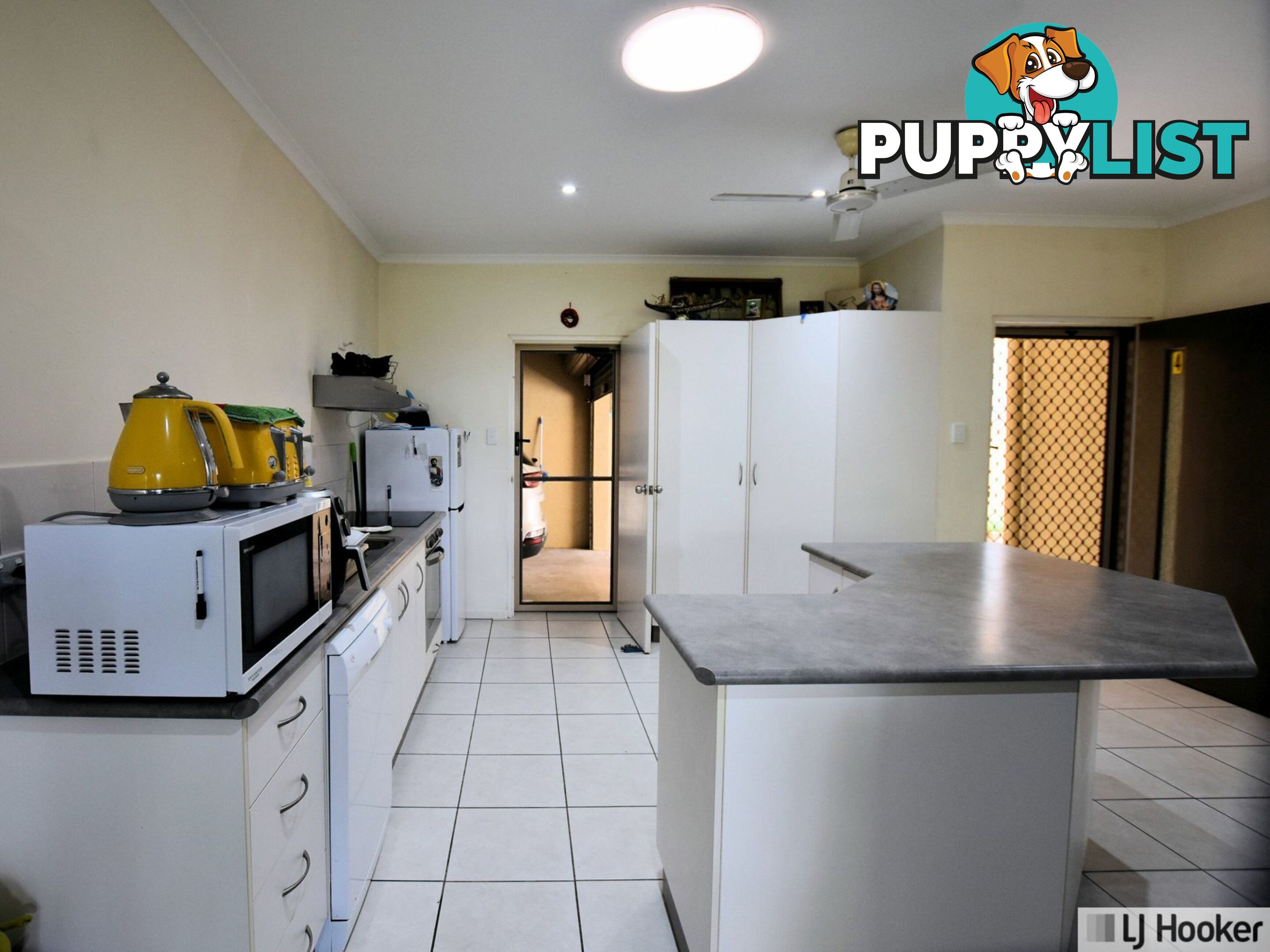 Unit 4/11 McQuillen St TULLY QLD 4854