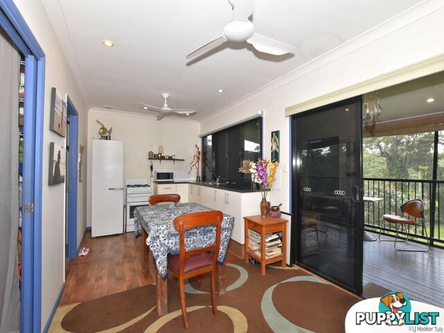 59 Mountain View Close MARIA CREEKS QLD 4855