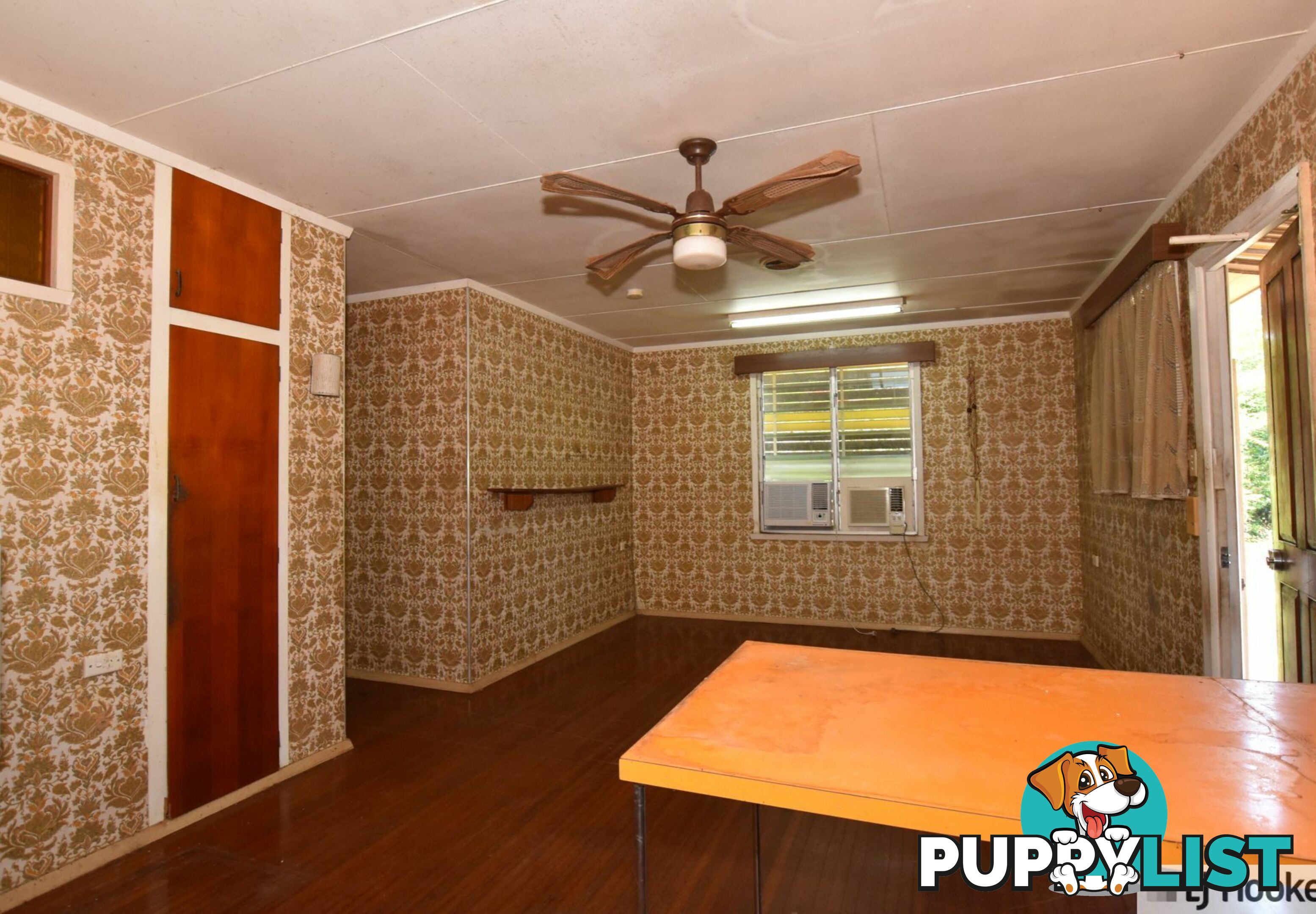 26 Bindon Street FLYING FISH POINT QLD 4860