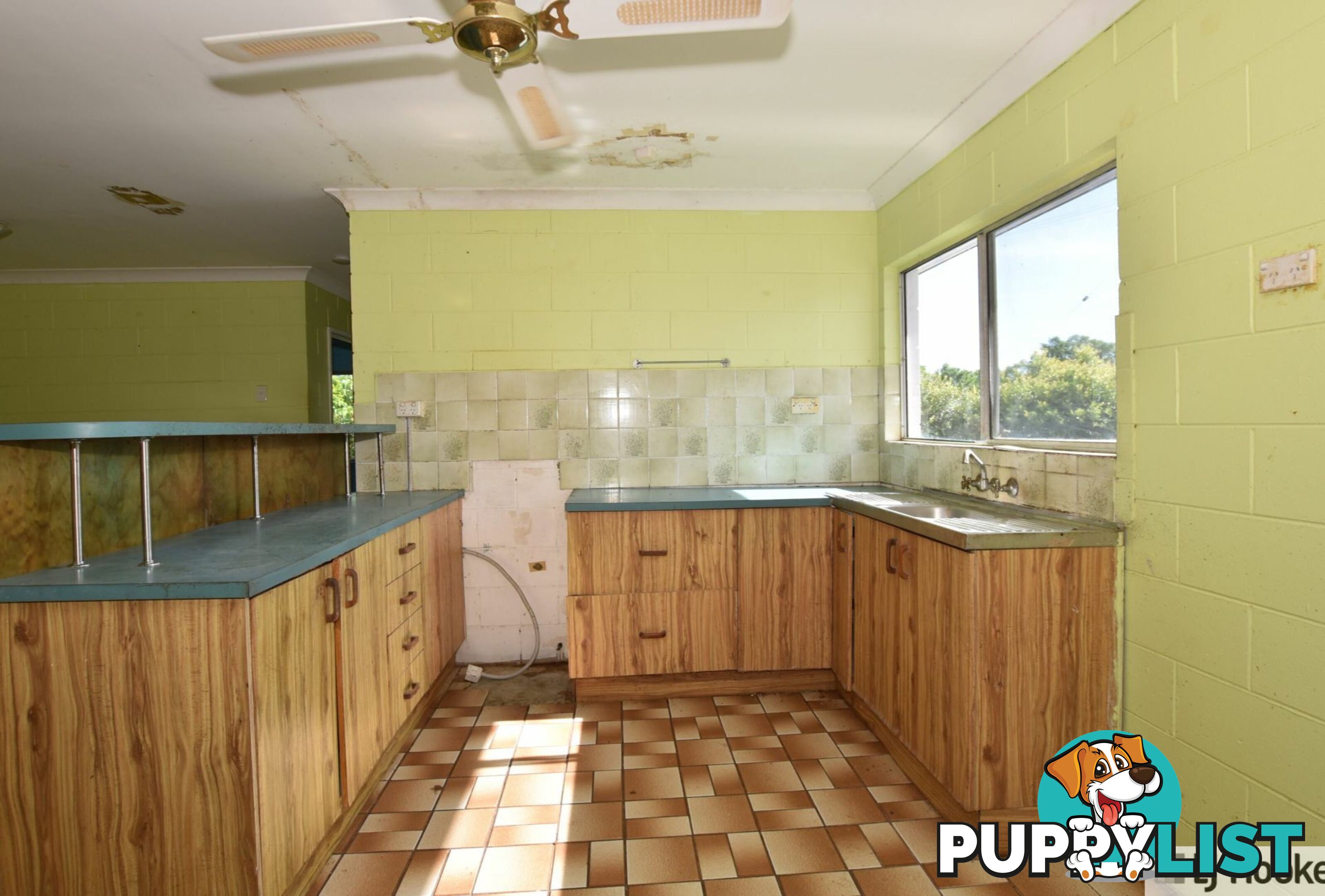 8 Midgenoo-Feluga Road MIDGENOO QLD 4854