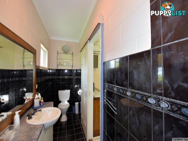 8 Stuart Drive FELUGA QLD 4854